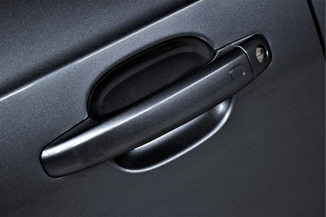 Audi A5 Cabriolet 2.0 TFSI 230pk Quattro Automaat S-Line Navi/Led/H.leer/Stoelverw./Keyless/Cruise/Pdc/Lmv19''