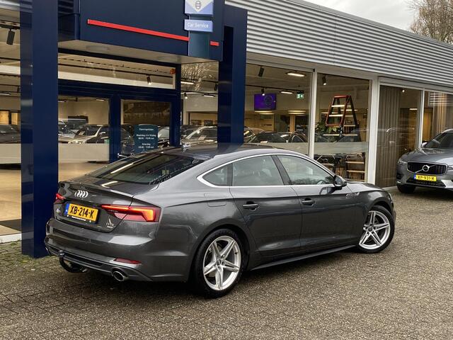 Audi A5 Sportback 2.0 TFSI MHEV Sport S-line Edition / Automaat / NL-Auto / Cruise-Control / Climate-Control / Afneembare-Trekhaak / LED / Elektr.-Achterklep / Flippers / Radio-Bluetooth / Navi / PDC-Achter / 18'' LMV / ENZ.