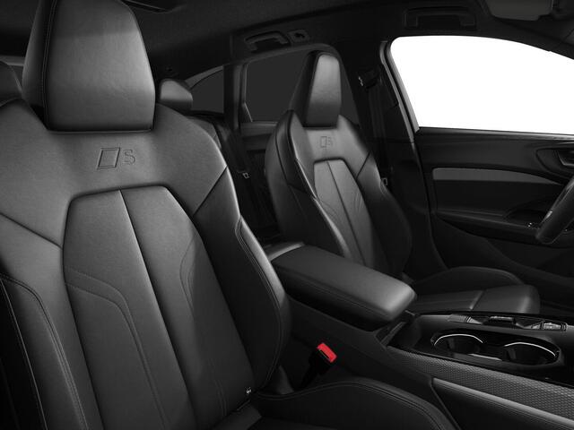 Audi A5 2.0 e-hybrid quattro S edition 299 PK · Tech plus · Elek. wegklapbare trekhaak · Lederen bekleding · Elektrisch verstelbare voorstoelen