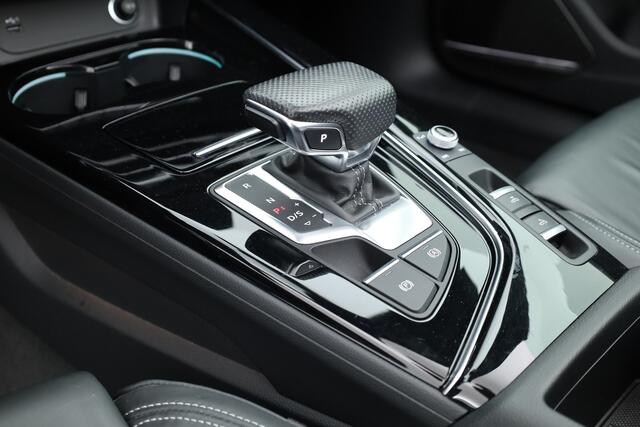 Audi A5 Cabriolet 40 TFSI quattro S Line | Virtual Cockpit | 2x S-Line | B&O | Stoel+ Nekverw. | Leder | Drive Select | 360* | NAV + App. connect | Led | ''20 V