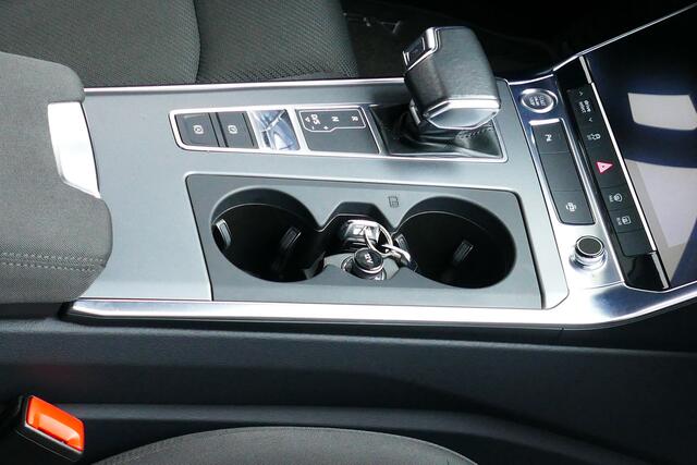 Audi A6 Avant 40 TDI Business Edition. Adaptief Cruise, Navi, Stoelverw, Elek klep, PDC V+A