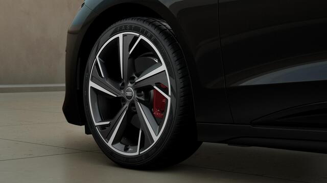 Audi A6 Avant e-tron S edition 83 kWh privacy glass, LM velgen 21", winterpakket, leder interieur