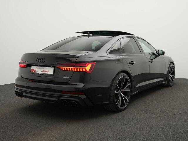 Audi A6 Limousine Competition 55 TFSI e 367 pk S- tronic quattro | Pano | Trekhaak | Standkachel | Leder | Maxton Design Diffuser | 21 inch