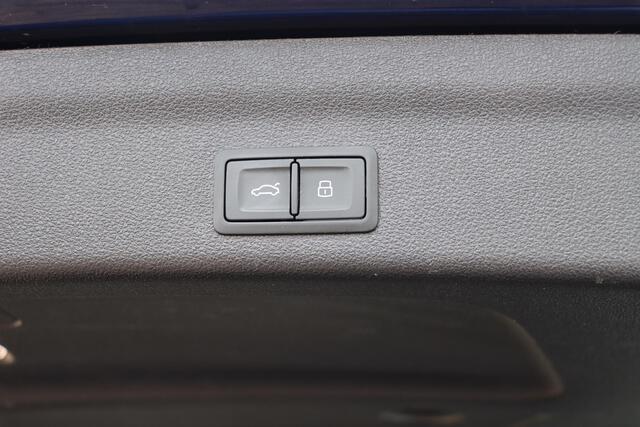 Audi A6 Avant 55 TFSI e quattro S Edition Competition 367pk S-Tr