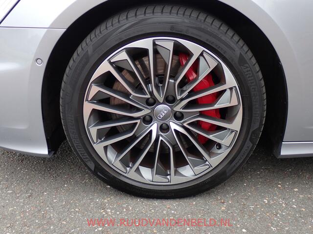 Audi A6 55TFSIe QUATTRO COMPETITION HEADUP/PANO/ACC/NACHTZICHT