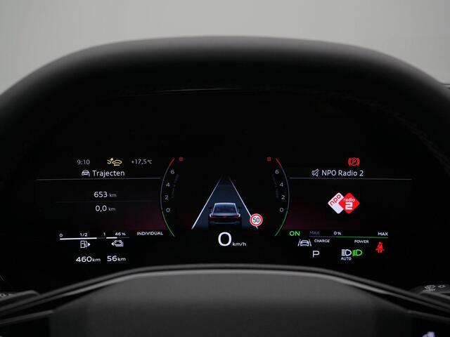 Audi A6 Avant e-hybrid 367 pk S-tronic quattro S edition Competition | Tech pro | Adaptieve luchtvering | Glazen panoramadak met smart glass |