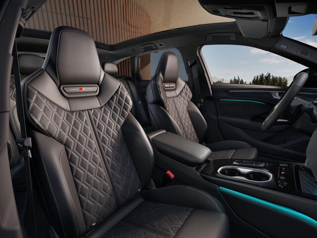 Audi A6 Avant 2.0 e-Hybrid Plug-In Quattro S Edition Competition 367 PK, *WORDT VERWACHT* Luchtvering, Trekhaak, Panoramadak