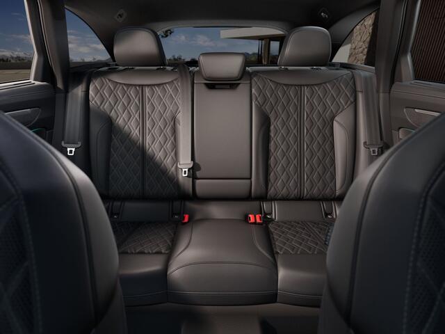 Audi A6 Avant 2.0 e-Hybrid Plug-In Quattro S Edition Competition 367 PK, *WORDT VERWACHT* Luchtvering, Trekhaak, Panoramadak