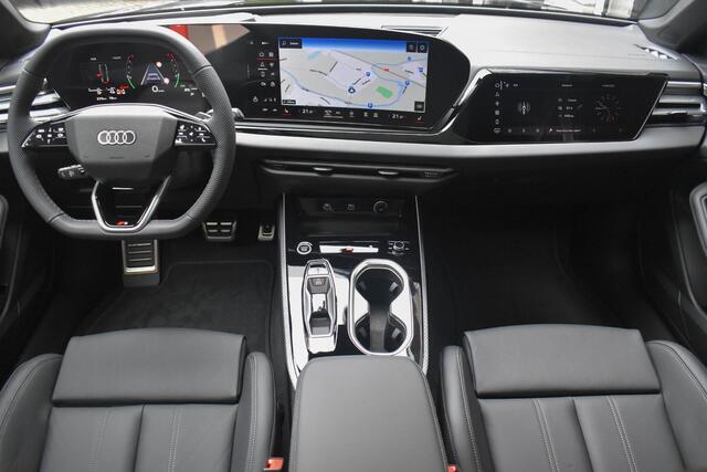 Audi A6 Avant 367PK quattro S edition Competition MidnightGreen