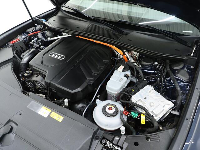 Audi A6 Avant 50 TFSI e quattro | Panoramadak | Camera | Memory | Adaptive Cruise | Carplay