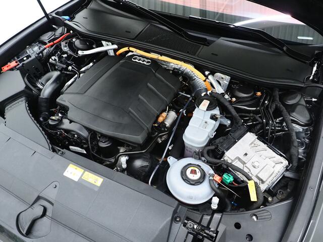 Audi A6 Avant 55 TFSI e quattro Competition | Panoramadak | RS Stoelen | Chameleon | Sfeerverlichting | Adaptive Cruise