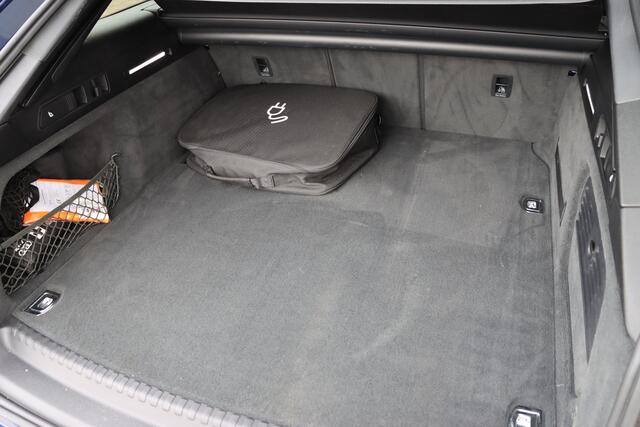 Audi A6 Avant 55 TFSI e Quattro S Edition Competition 367pk S-Tronic