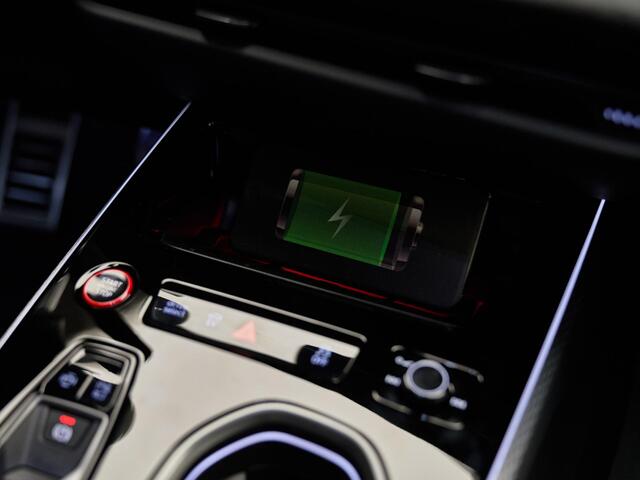 Audi A6 Avant E-Hybrid Quattro S Edition Competition, Edition 1, 21", pano, luchtv., tr.haak, B&O, luchtv., OLED, matrix-LED, memory, massage, HUD, privacy