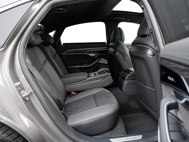 Audi A8 50 TDI Quattro 286 PK ACC Nachtzicht Stoelkoeling en massage Bang en Olufsen Glazen Schuifdak