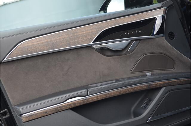 Audi A8 55 TFSI quattro Pro Line Plus ¤165k NP | Achterasbesturing | Schermen achter | Softclose | Pano | B&O | Alcantara hemel | 4x Stoelventilatie + verwarming + massage | 360 camera