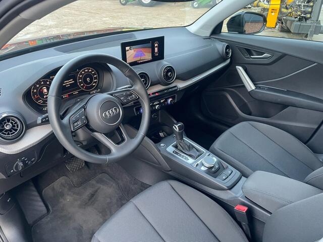 Audi Q2 35 TFSI S-Tronic S-Line Led / Camera / Clima