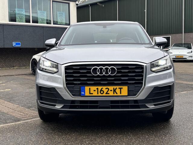 Audi Q2 35 TFSI S Edition VAN ¤27.900,- VOOR ¤25.877,- UW LENTEVOORDEEL: 2.023,- | TREKHAAK | LEDER