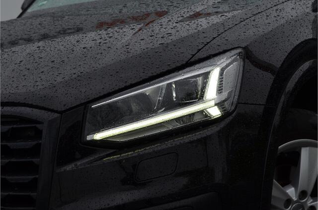 Audi Q2 30 TFSI epic Spoorwisselassistent Carplay Climatronic Led Koplampen