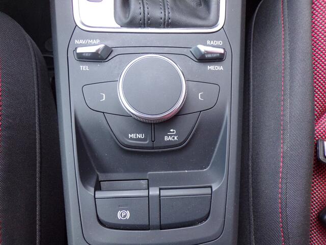 Audi Q2 35 TFSI CoD Sport Pro Line Automaat Trekhaak 150PK NAVI