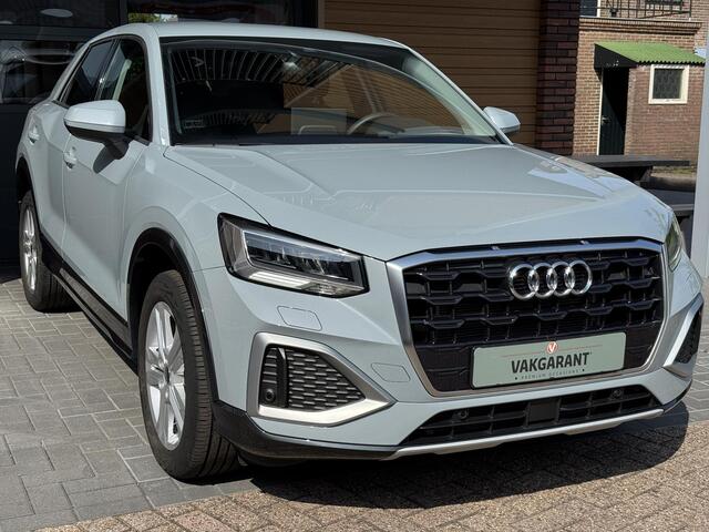 Audi Q2 35 TFSI 150pk,Apple,Camera,AddCruise