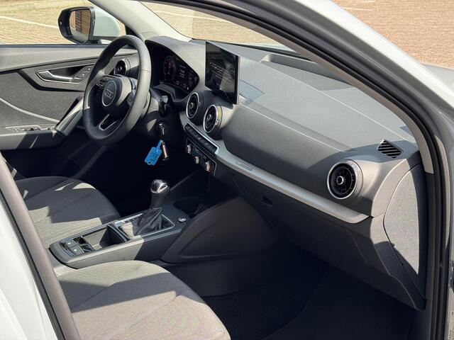 Audi Q2 35 TFSI 150pk,Apple,Camera,AddCruise