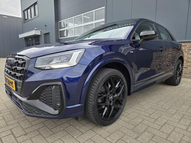 Audi Q2 35 TFSI S Edition 19 INCH,Camera,keyless entry,Leer.