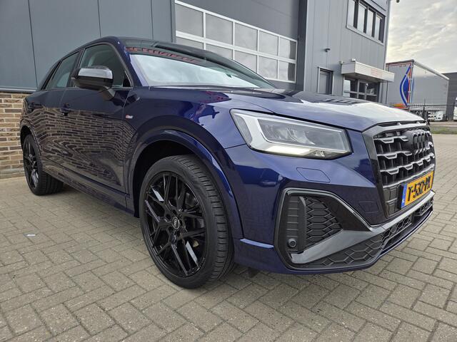 Audi Q2 35 TFSI S Edition 19 INCH,Camera,keyless entry,Leer.