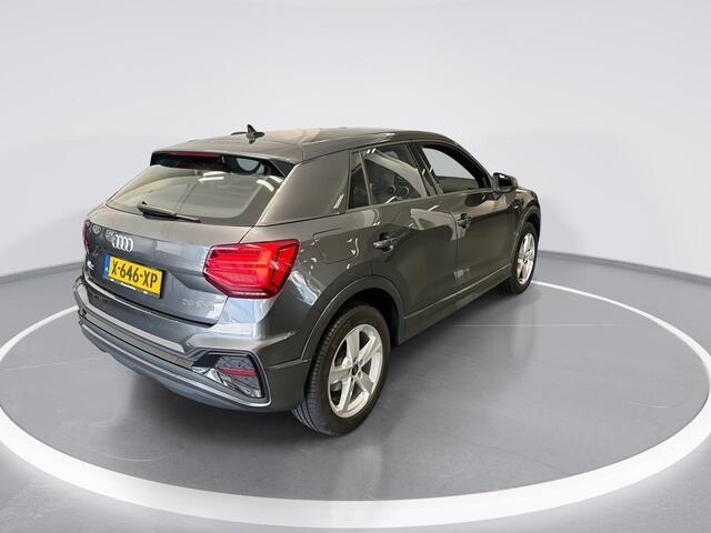 Audi Q2 35 Tfsi 150pk S-tronic S Edition · Apple/Android Car Play · Navi · Cruise Control · Stoelverwarming · P-Sensoren · 17'' Inch · Garantie t/m 13-03-2028 of 100.000km
