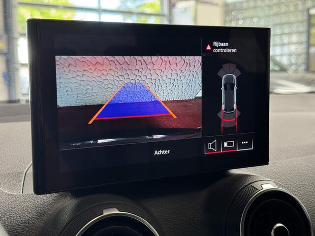 Audi Q2 35 TFSI 1.5 S EDITION FACELIFT 150 PK VIR.COCKPIT TOUCHSCREEN CARPLAY NAVI CAMERA LED STOELVERW. PDC 2025 "Audi rijden begint bij Topautos.nl - 20 Audi topmodellen direct op voorraad!"