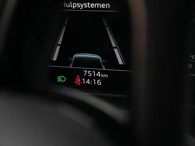 Audi Q2 35 TFSI 150 pk S-tronic Advanced edition | Panoramadak | Adaptive Cruise | Parkeersensoren achter | Stoelverwarming | 17 inch