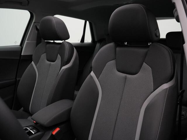 Audi Q2 35 TFSI 150 pk S-tronic Advanced edition | Panoramadak | Adaptive Cruise | Parkeersensoren achter | Stoelverwarming | 17 inch