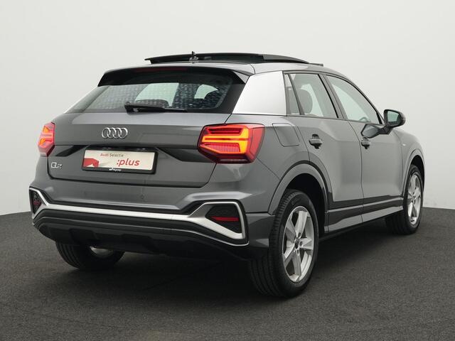 Audi Q2 35 TFSI 150 pk S-tronic Advanced edition / S-Line | Panoramadak | Matrix LED | Achteruitrijcamera | Stoelverwarming