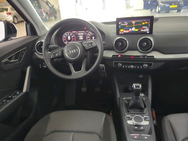 Audi Q2 30 TFSI Advanced edition Navigatie, Climate-control, lichtmetalen velgen