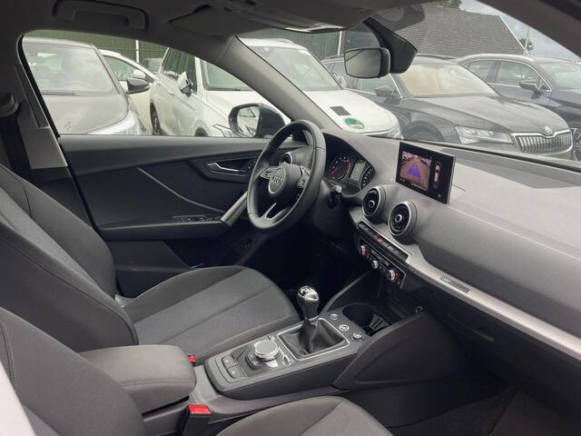 Audi Q2 30 TFSI Advanced edition, Stoelverwarming