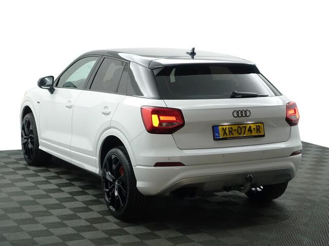 Audi Q2 35 TFSI 150pk S Line Aut- Two Tone, Navigatie, Park Assist, Privacy Glass, Clima, Cruise, Sport Interieur
