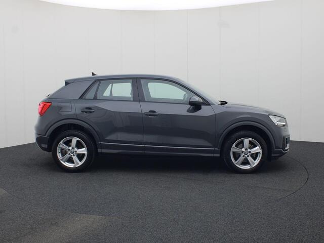 Audi Q2 35 TFSI/150PK S-tronic epic · Navigatie · Parkeersensoren · Stoelverwarming