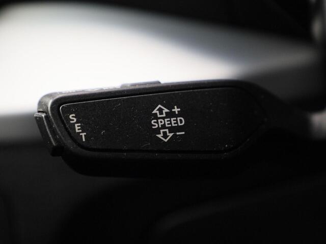 Audi Q2 35 TFSI/150PK S-tronic epic · Navigatie · Parkeersensoren · Stoelverwarming