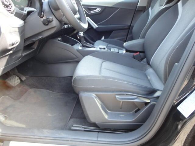 Audi Q2 35 TFSI Advanced edition Clima ,Navi ,Pdc v+a ,Camera ,Trekhaak ,NL auto