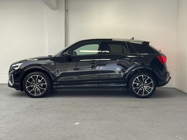 Audi Q2 35 TFSI 3x S-Line | 1e-EIG. | TREKHAAK | CAMERA | CARPLAY | VIRTUAL |