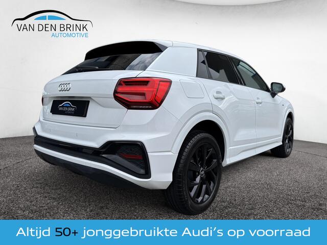 Audi Q2 35 TFSI S-line Black Keyless Go