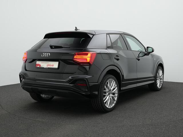 Audi Q2 30 TFSI 116 pk S Edition | Matrix LED koplampen | Trekhaak | Sportonderstel | Parkeersensoren achter | Optiekpakket zwart | 19 inch
