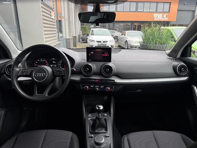 Audi Q2 30 TFSI Sport ACC LED CarPlay