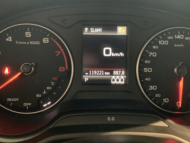 Audi Q2 35 TFSI S Edition AUTOMAAT | TREKHAAK | NAVIGATIE | PARKEERSENSOREN ACHTER