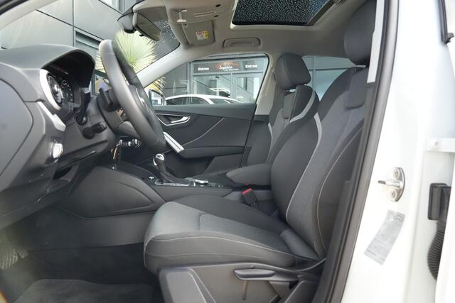 Audi Q2 35 TFSI S Edition 150pk Panoramadak/Stoelverwarming/Camera