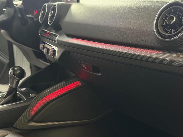 Audi Q2 35 TFSI CoD S Line Navi Cruise Leder