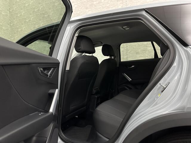 Audi Q2 30 TFSI 110PK | Camera | LED | Stoelverwarming | Climate Control | BOVAG Garantie | Getint Glas | Zwarte Sierdelen | DAB | Cruise Control | Parkeersensoren V+A |