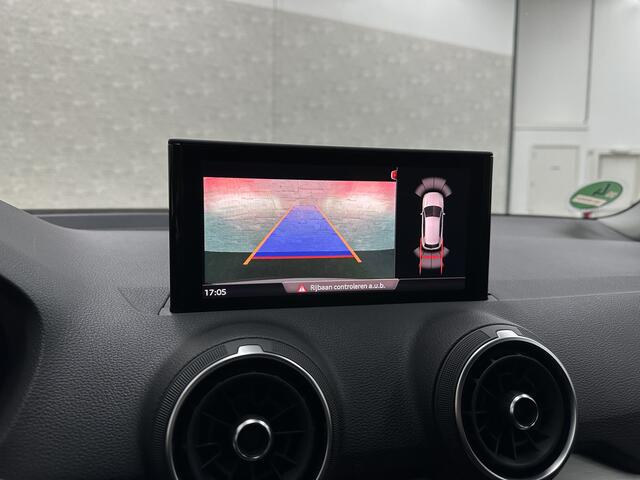 Audi Q2 30 TFSI 110PK | Camera | LED | Stoelverwarming | Climate Control | BOVAG Garantie | Getint Glas | Zwarte Sierdelen | DAB | Cruise Control | Parkeersensoren V+A |