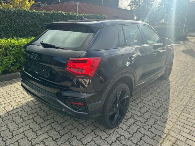 Audi Q2 35 TFSI Sport black edition virtuele cockpit, cruise, stoelverw