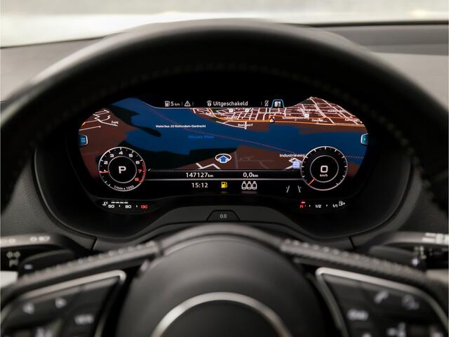 Audi Q2 35 TFSI S-Line Sport 150Pk Automaat (SCHUIFDAK, VIRTUAL COCKPIT, GROOT NAVI, GETINT GLAS, ADAPTIVE CRUISE, STOELVERWARMING, CAMERA, LEDER, ELEK ACHTERKLEP, PLAT S-LINE SPORTSTUUR, NIEUWSTAAT)