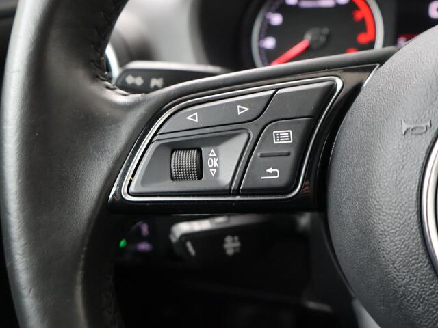 Audi Q2 35 TFSI CoD Sport | Automaat | Achteruitrijcamera | Navigatie | Climate | Trekhaak |